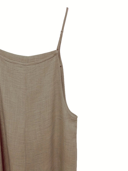 אניה - אוברול אופנתי וקליל עם כיסים לנוחות מקסימלית