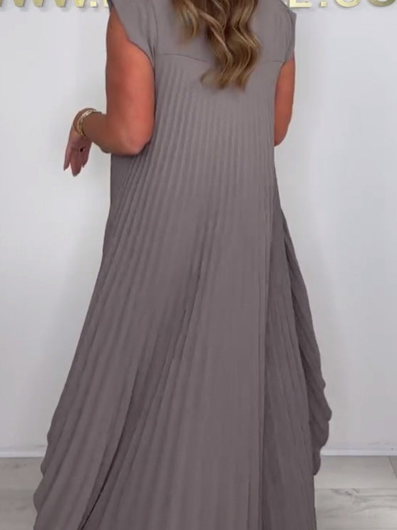 סט אופנתי של חולצת מידי קפלים ומכנסיים רחבים מביליית