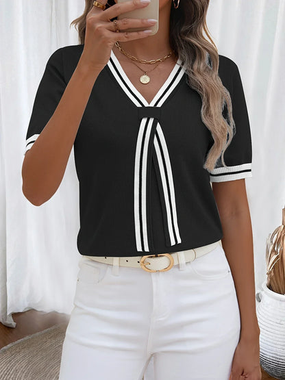 Brunella - חולצת סריג אלגנטית עם מחשוף V לחוויית סטייל מושלמת