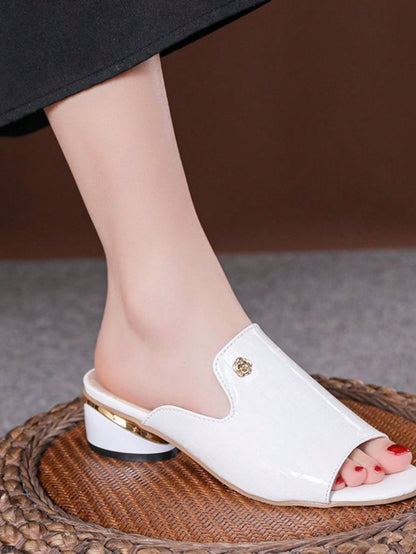 Archontia - נעלי סנדל עם עקב עבה בעיצוב קרוקודיל אופנתי