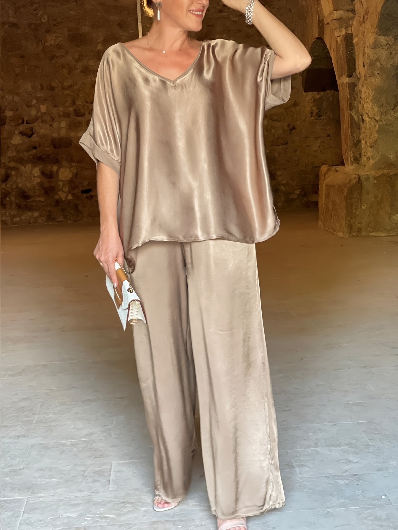 Ashlee - סט אלגנטי מרהיב עם שרוולים קצרים להופעה מושקעת