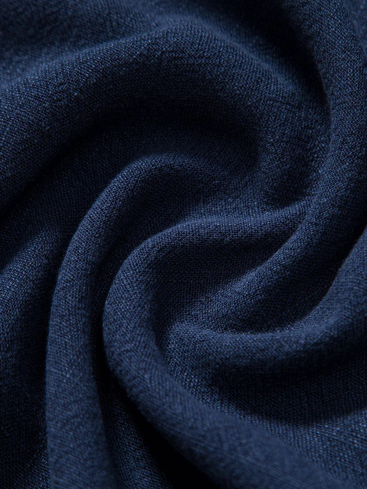 סט אופנתי מקולקציה חדשה: חולצת פשתן מעורבת ומכנסיים ישרים לאורח קליל ונוח