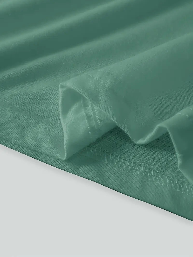 Aimilia - חולצת טי קלה ואלגנטית עם עיטור פרחוני מושך את העין