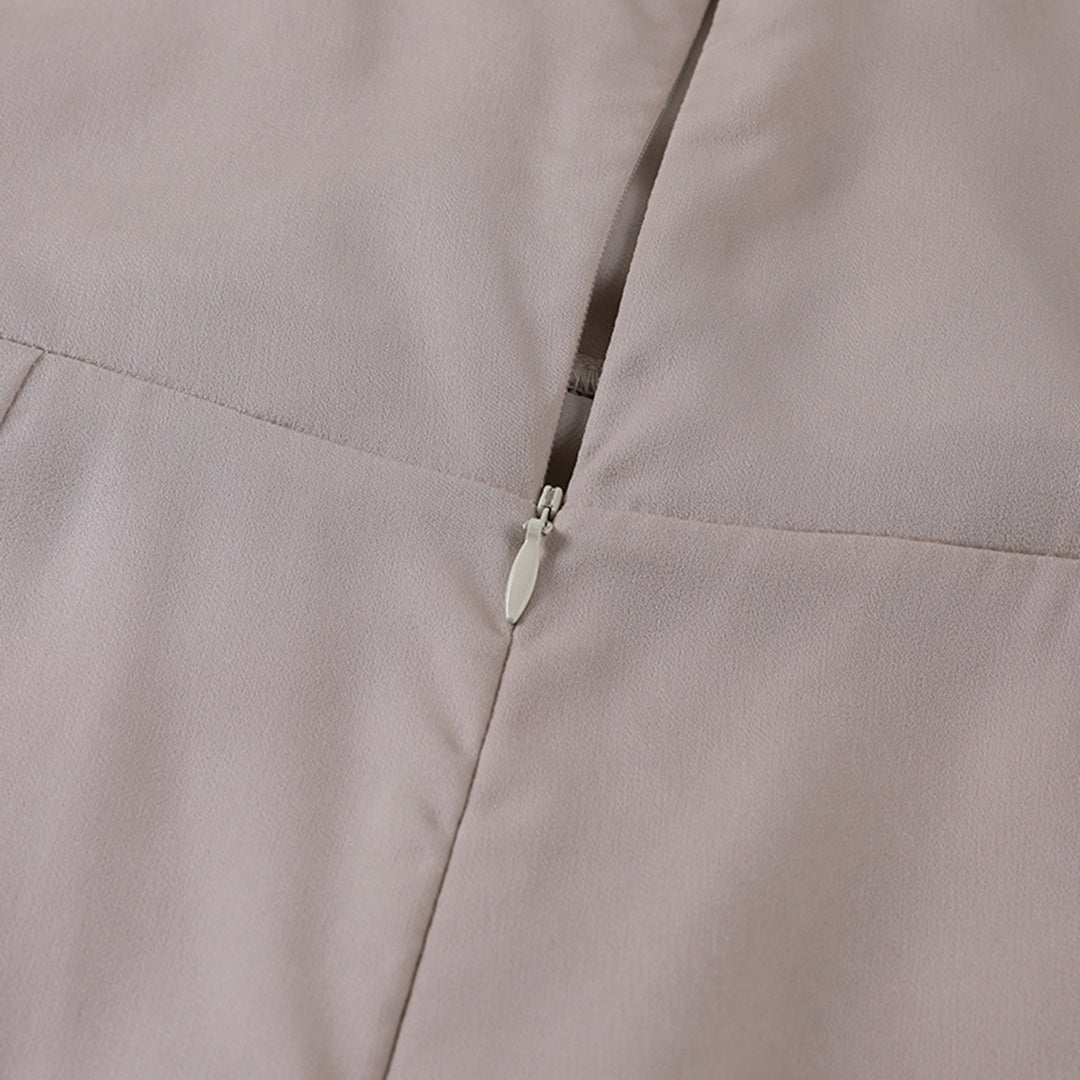 שמלת סטרפלס אלגנטית Adelajda - הטיול המושלם לאירועים מיוחדים