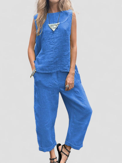 Ailith - טרנדי וחלק עם חולצה ללא שרוולים ומכנסיים נוחים ליום מושלם