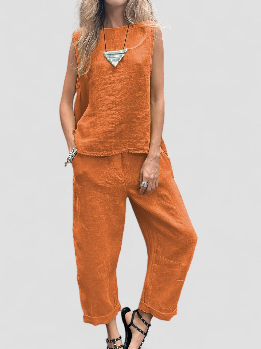 Ailith - טרנדי וחלק עם חולצה ללא שרוולים ומכנסיים נוחים ליום מושלם