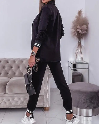 חליפת סטייל ספורט-אלגנט לנשים