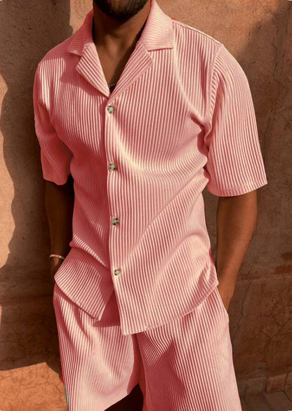 סט קיץ פרקטי ואופנתי עם חולצת קורדרוי קצרה ומכנסיים קצרים ארדיאן