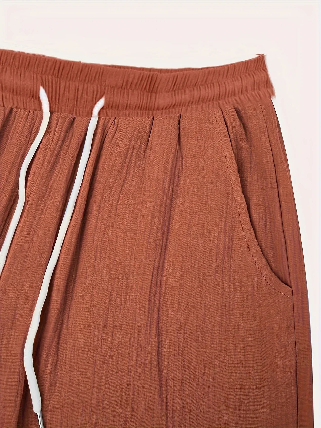 באנקראפט - מכנסיים קצרים אלגנטיים ורחבים עם כיסים לנוחות מקסימלית וסטייל מושלם