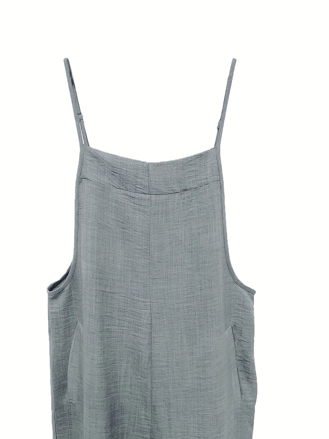 אניה - אוברול אופנתי וקליל עם כיסים לנוחות מקסימלית